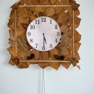 Поделка "Лесные часики"