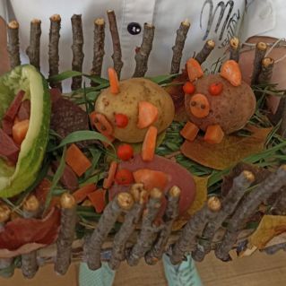 "Три поросёнка"