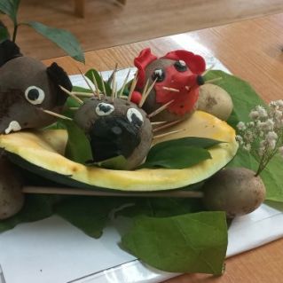 Карета с животными