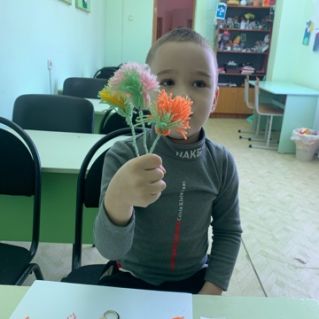 Цветы из пряжи