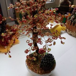 "Осеннее дерево"