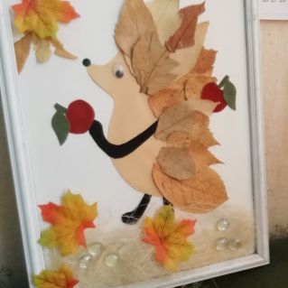 ""Ежик в лесу