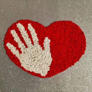 Миром правит доброта