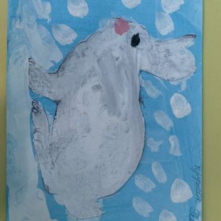 Заяц в снегу