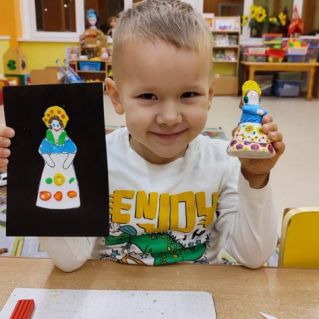 Дымковская барышня