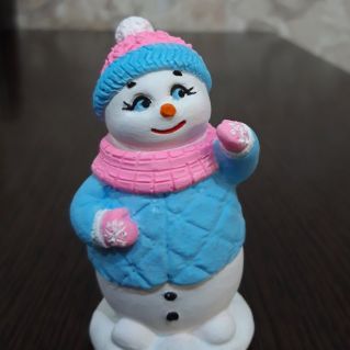 Весёлый снеговик