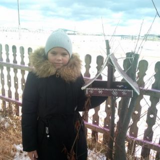 Поделка "Столовая для птиц"