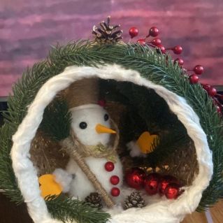 "Дом снеговика"