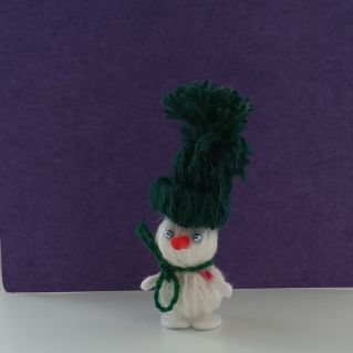 Веселый снеговик