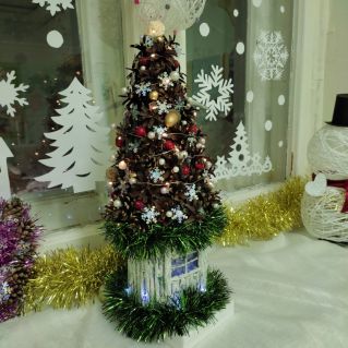 Ёлочка- красавица