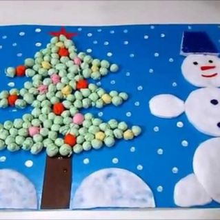 Веселый снеговик