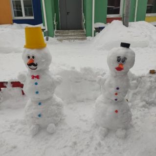 "Помощники Деда Мороза"