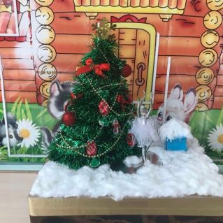 Танец у ёлочки