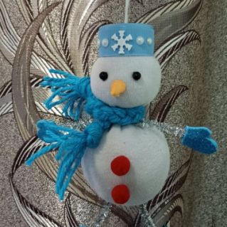 Ёлочная игрушка "Снеговик"