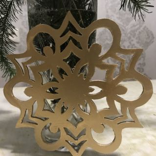 "Снежинка на елочку"