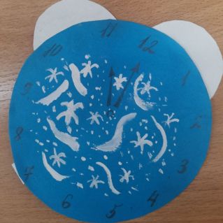 "Пока часы 12 бьют"