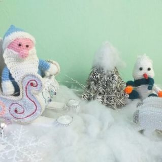 Дед Мороз спешит на праздник