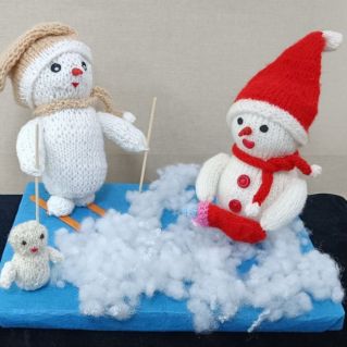 "Снеговики"