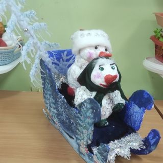 "Снеговики спешат на праздник"