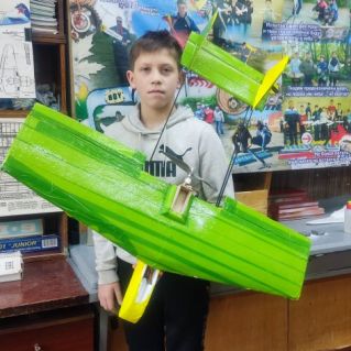 Радиоуправляемая тренировочная модель самолета "Метроид"