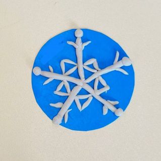 Ажурная снежинка