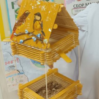 Кормущка для птиц