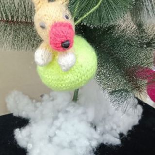 "Игрушка на елку"