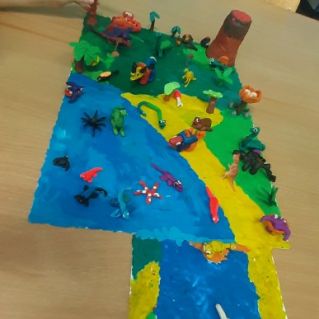 Мир динозавров глазами детей.