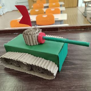 "Танки грязи не боятся"