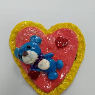 Медвежонок с сердечком