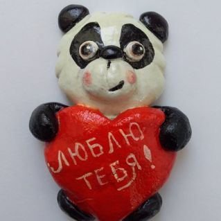 Панда с сердечком