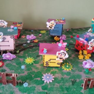 "Озорная семейка"