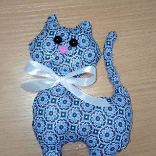 Мягкая игрушка из ситца "Котик"