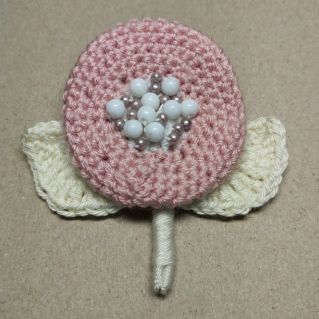 Брошь для мамы