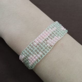 Браслет из бисера "Облака"