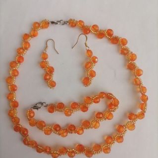 Гелиодоровый набор из бисера