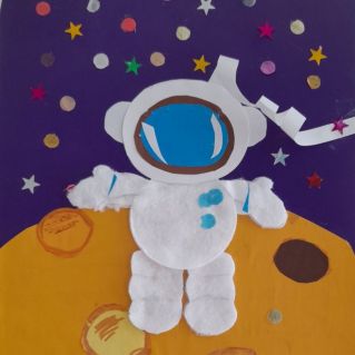 "Космонавт"