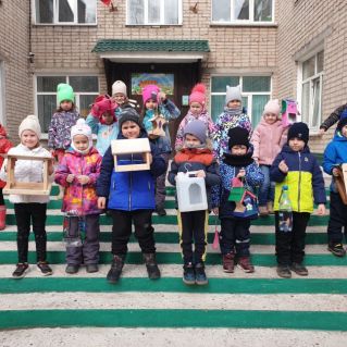 Наши кормушки. Встречаем перелетных птиц