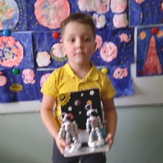 "Полет в Космос"