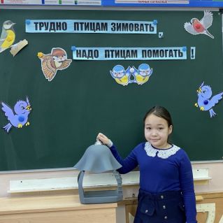 Кормушка для птиц