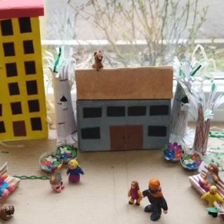 Школьная весна