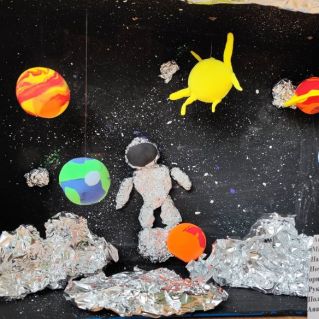 "В открытом космосе"