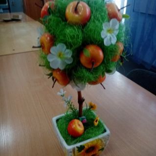 Дерево "Яблочное лето"