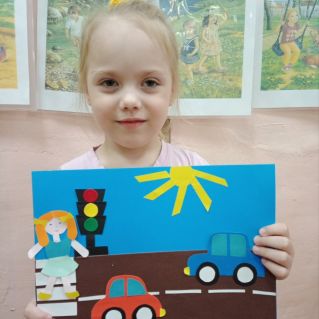 Вот дорожный переход, осторожно пешеход!