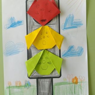 Яркий светофор