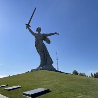 Родина - мать