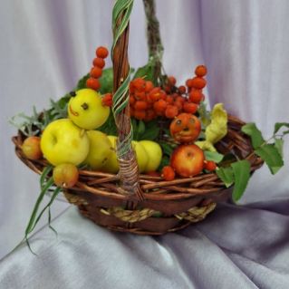 Что у осени в корзинке