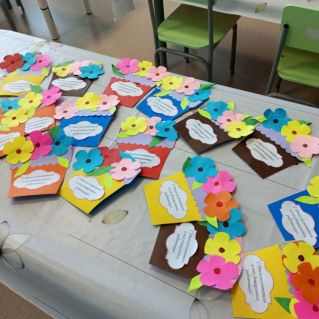 "Цветочки в горшочке"