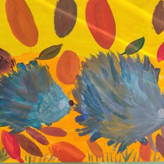 "Ежи и листопад"