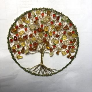 Яблоня из проволоки